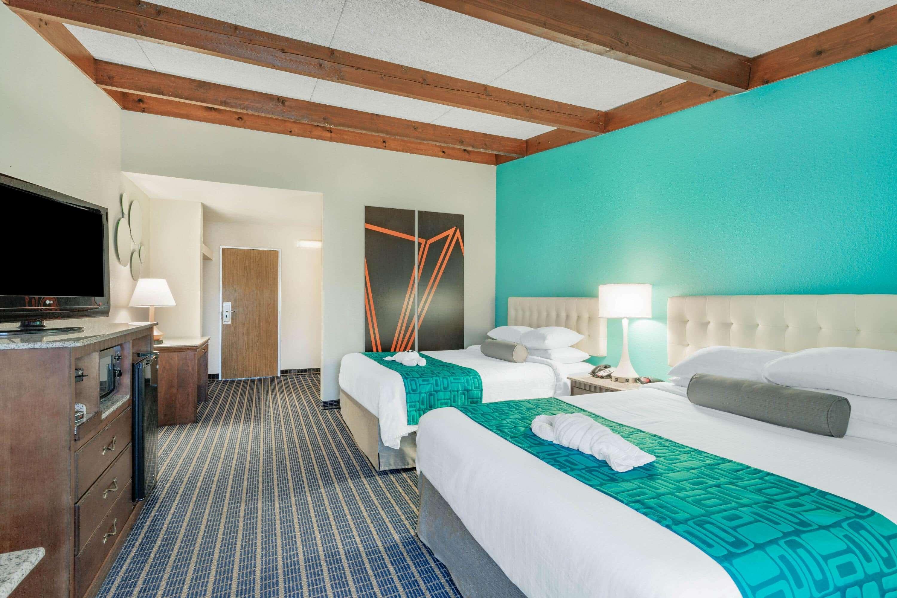 Howard Johnson By Wyndham Bangor Bagian luar foto